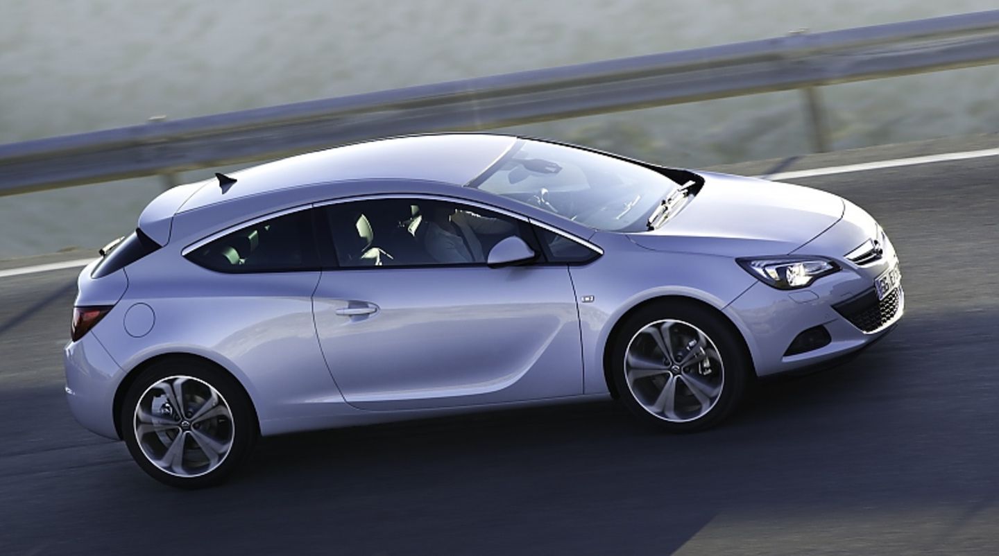 Opel Astra GTC
