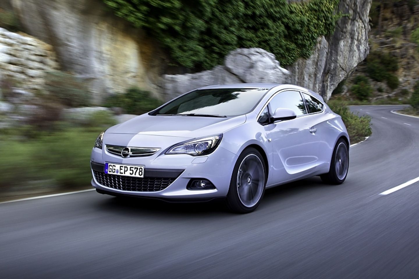 Opel Astra GTC