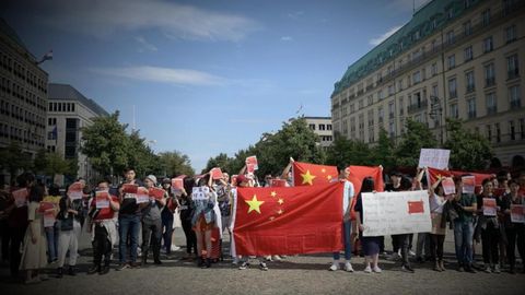 Computer-Spielsucht: Chinas neue Regeln für jugendliche Gamer: Nur 90 Minuten und um 22 Uhr ist Schluss!