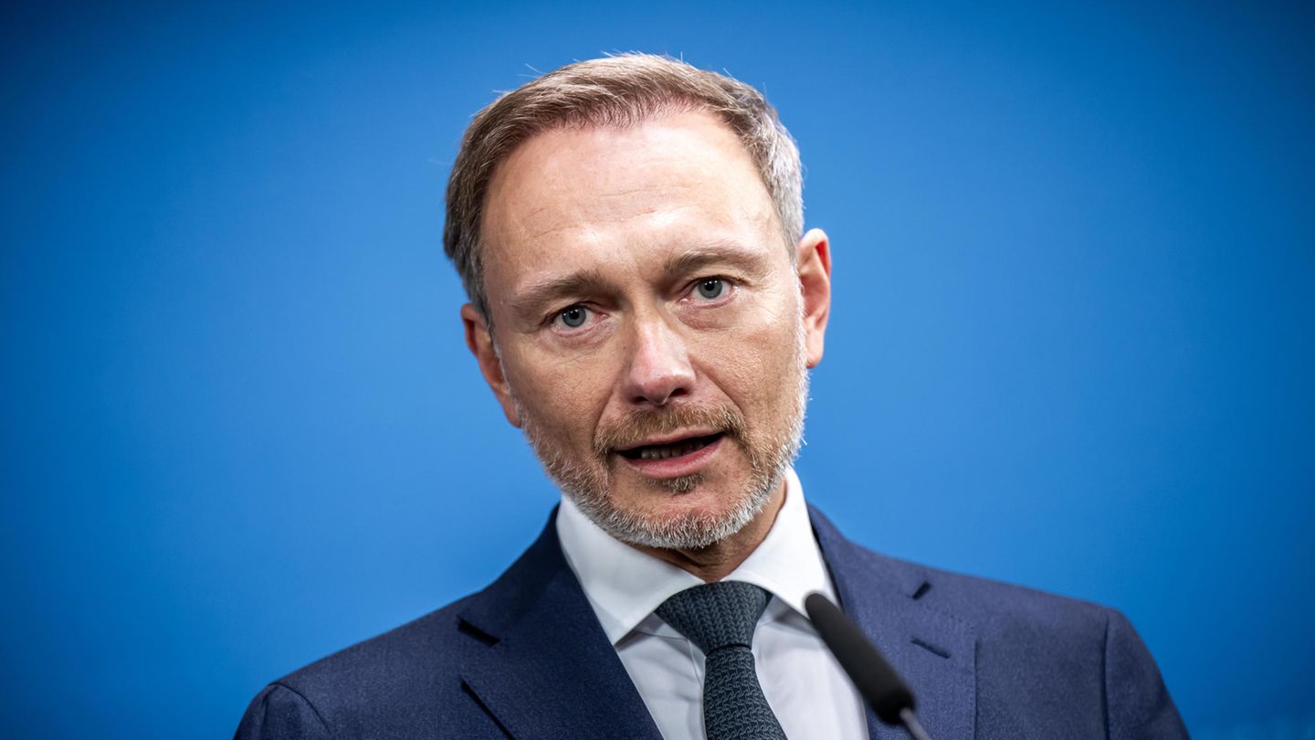 Christian Lindner announces supplementary budget for 2023 – Traffic light wants to suspend the debt brake