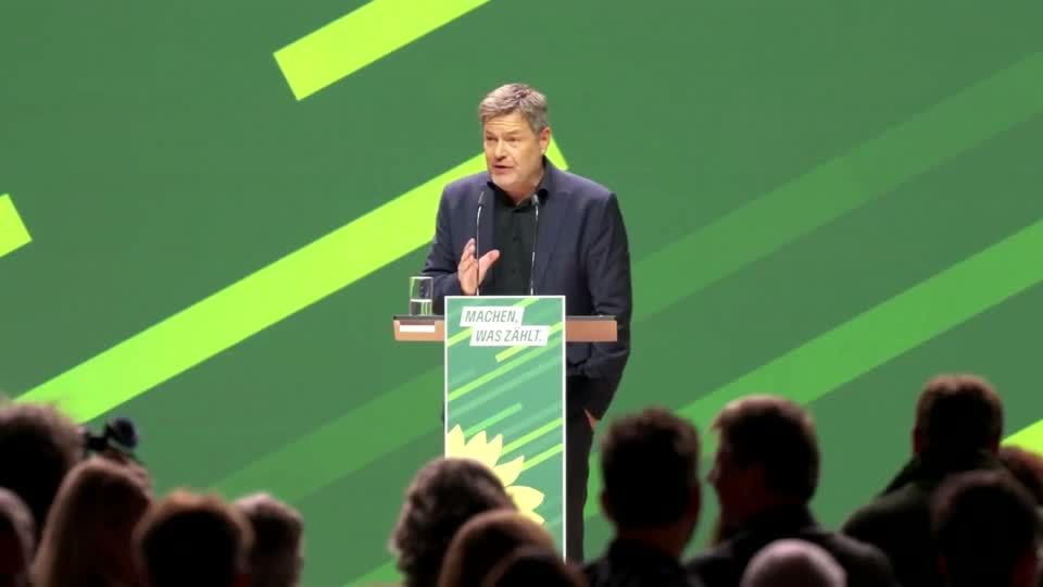 Video: Boxkampf mit gefesselten Händen - Habeck fordert Reform der Schuldenbremse