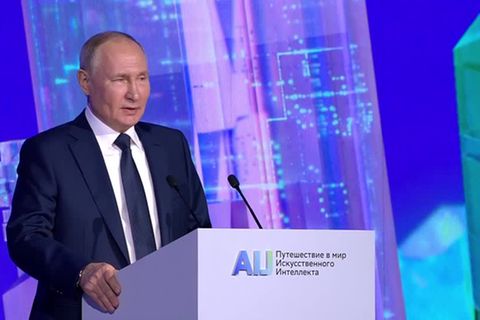 Video: Putin: Westen darf kein Monopol bei Künstlicher Intelligenz haben