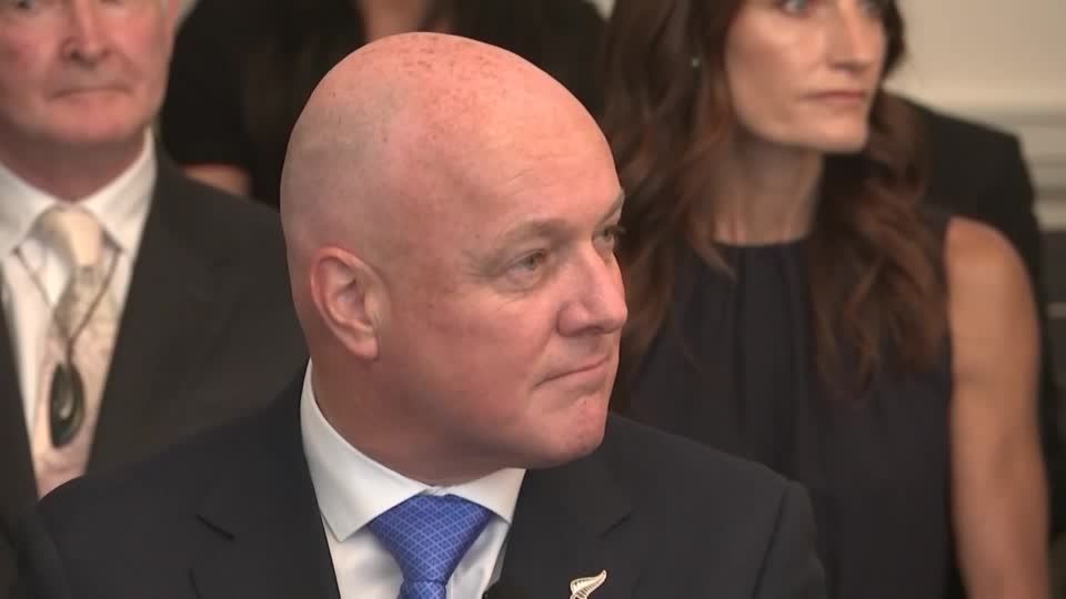 Video: Neuseeland: Neue Konservative Regierung vereidigt Video: Neuseeland: Neue Konservative Regierung vereidigt