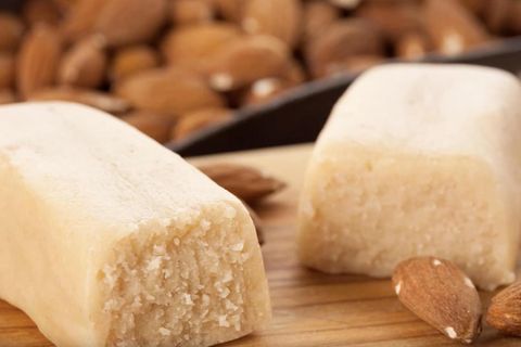 Hausgemachtes Marzipan: Für diese Süßigkeit benötigen Sie nur drei Zutaten