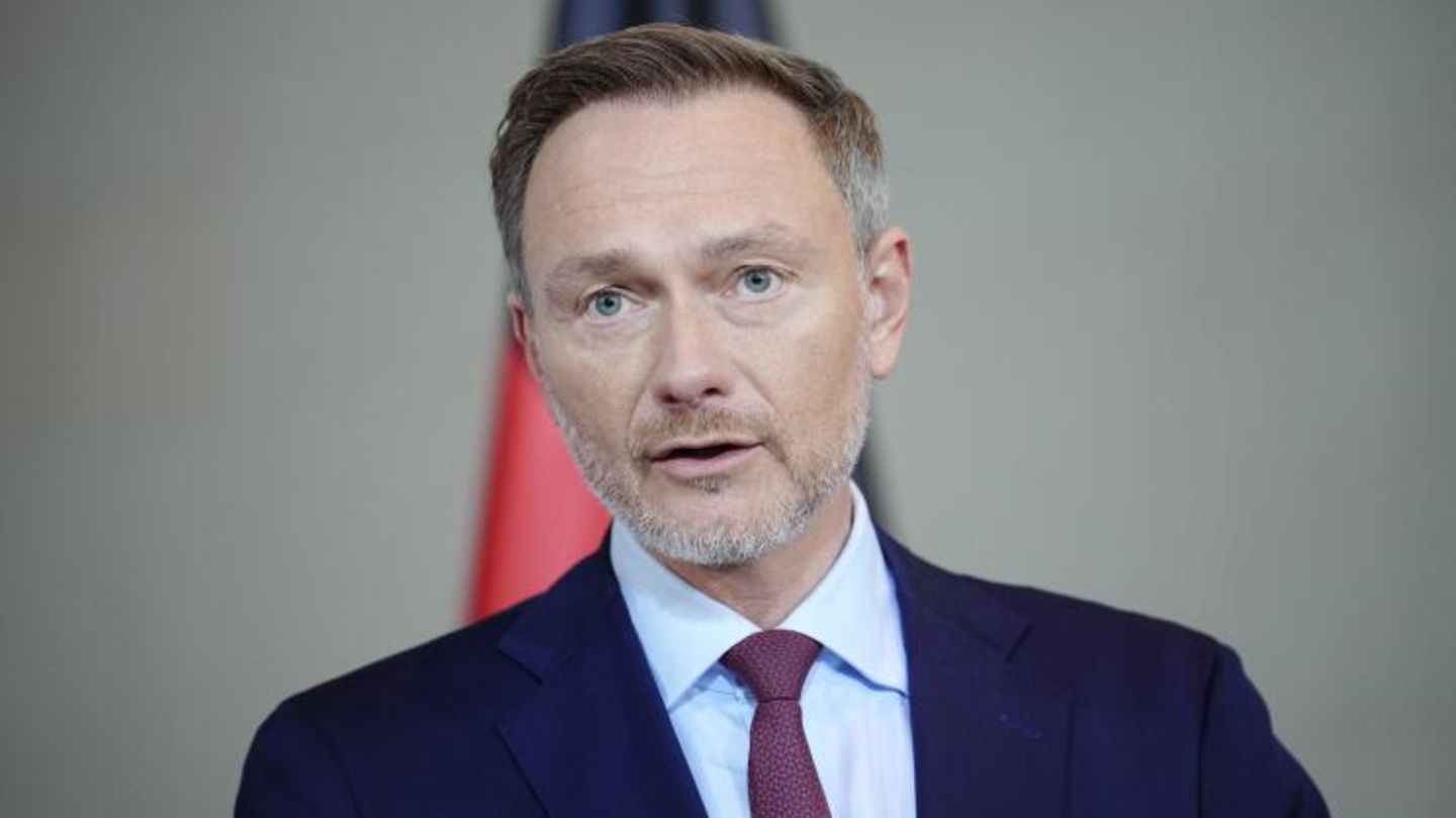 "Es geht um die Heilung eines Rechtsverstoßes (...)", heißt es von Finanzminister Christian Lindner (FDP)