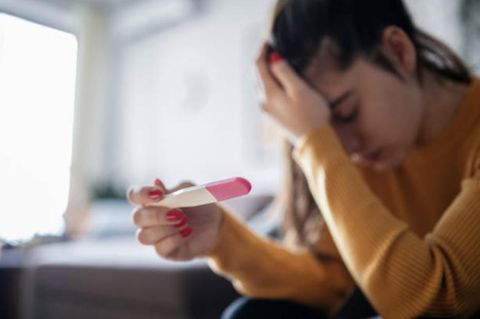 Kinderwunschmesse: Der Weg ins Ausland als letzte Chance? Das Geschäft mit dem unerfüllten Kinderwunsch