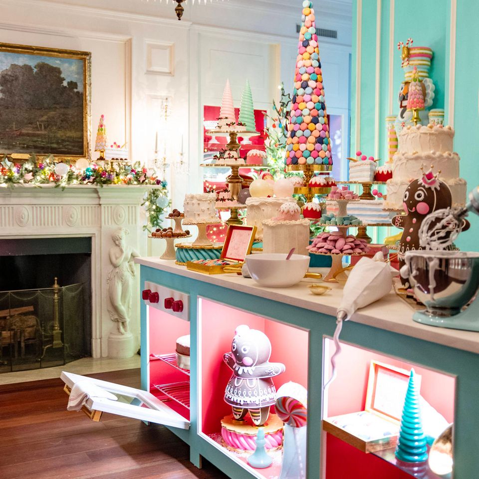 Weihnachtsdekoration und Süßigheiten im Weißen Haus unter dem Motto "Zauber, Staunen und Freude"