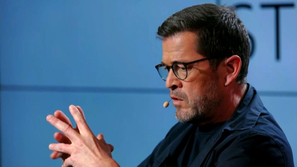 "Man kann nur hoffen, dass die Unterstützung für Selensky anhalten wird" – Ex-Minister zu Guttenberg zur Lage der Ukraine "Man kann nur hoffen, dass die Unterstützung für Selensky anhalten wird" – Ex-Minister zu Guttenberg zur Lage der Ukraine
