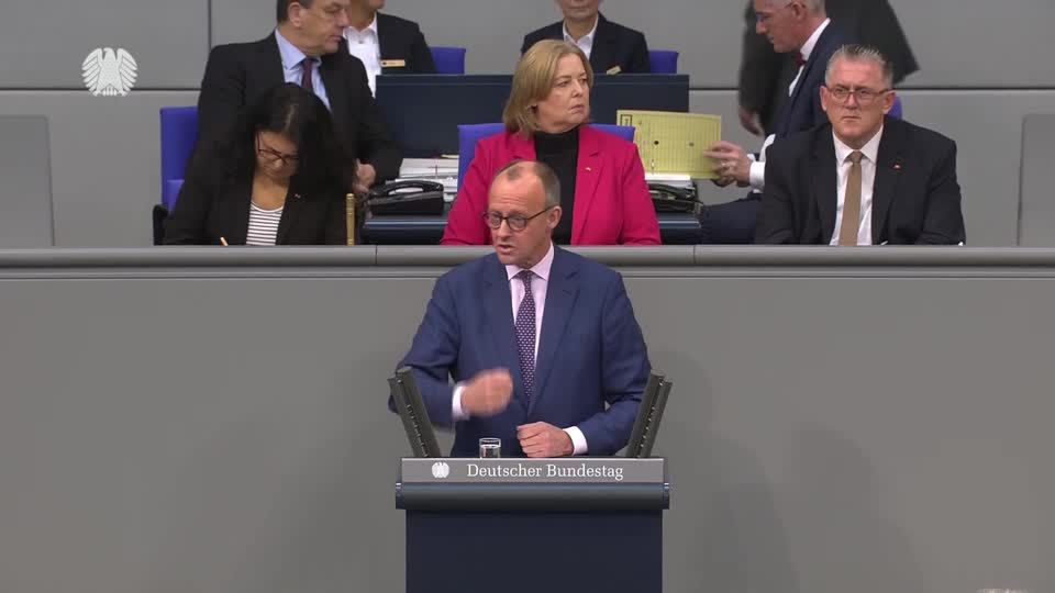 Video: Merz: "Hätte von Scholz ein Wort der Entschuldigung erwartet"