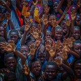 Kinder im Sudan fordern Bildung