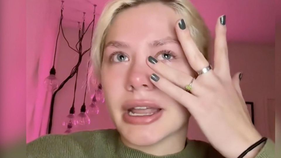 Tiktok-Videos: Tabuthema Genitalherpes: Junge Frau spricht offen über ihre Krankheit – "Ich habe mich ekelhaft gefühlt"