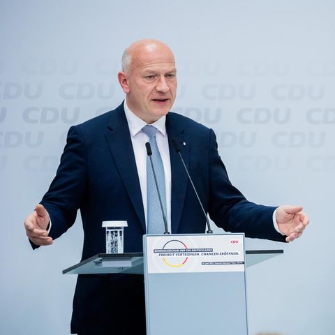 Berlins Regierungschef Wegner, CDU-Chef Merz: Fehde über die Schuldenbremse