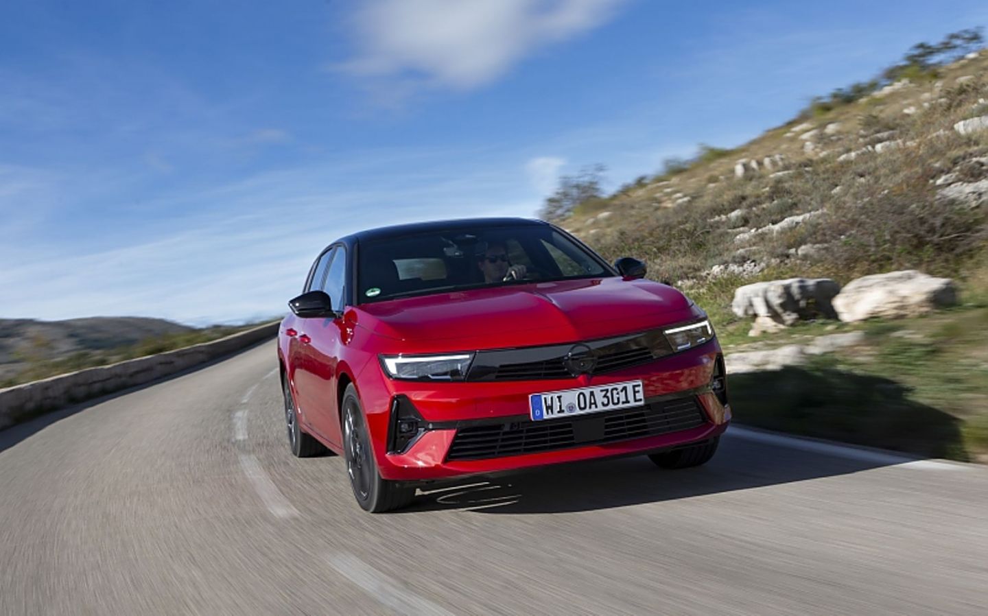 Opel Astra Electric Sports Tourer
