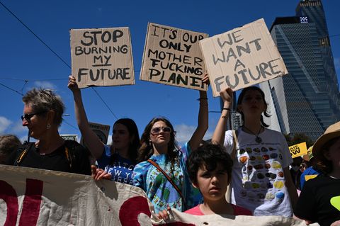 Zur Klimakonferenz: Demonstranten protestieren in Australien gegen fossile Brennstoffe.