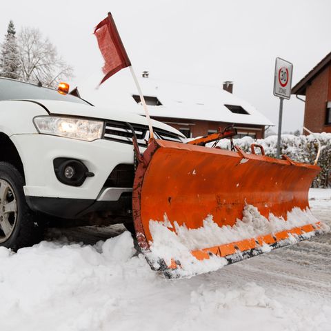 Blick auf ein Fahrzeug vom Winterdienst in Bielefeld