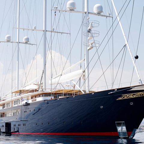 Mega yacht "Koru" Jeff Bezos