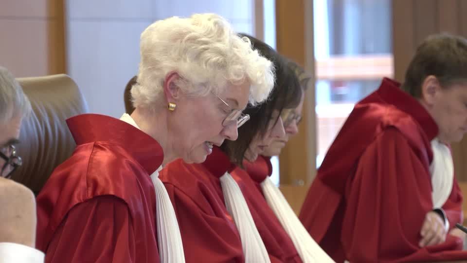 Video: Bundesverfassungsgericht: Wahlrechtsreform von 2020 entspricht Verfassung Video: Bundesverfassungsgericht: Wahlrechtsreform von 2020 entspricht Verfassung