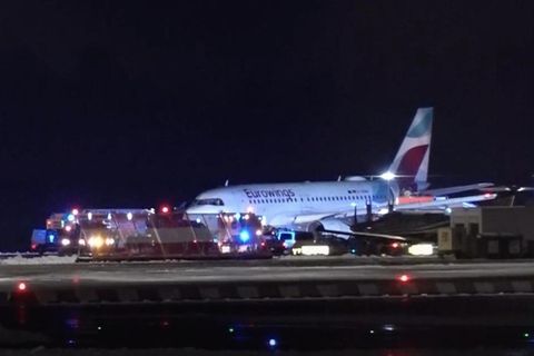 Glatteis: Airbus rutscht bei Glatteis von der Landebahn