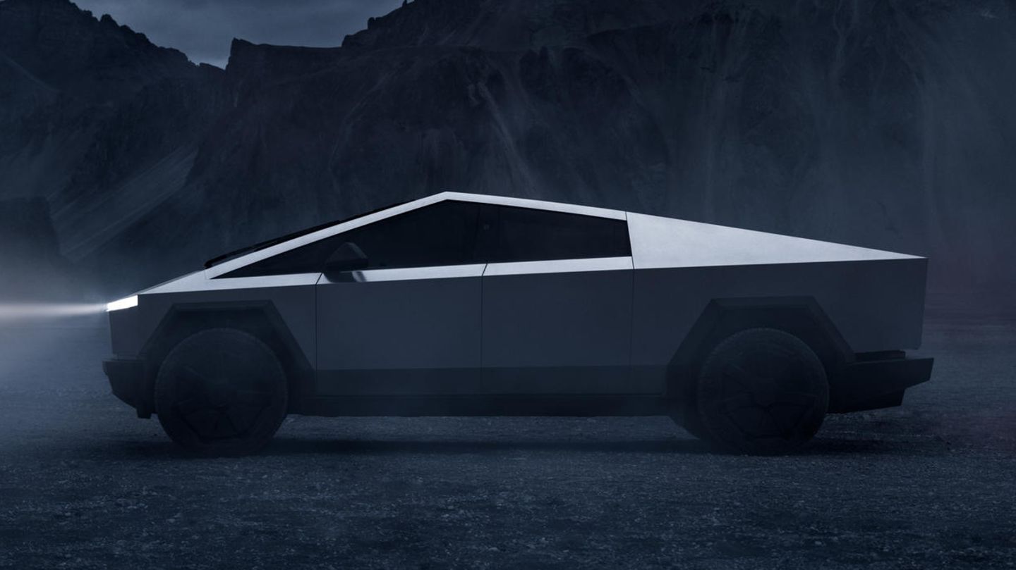 Tesla Cybertruck