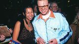 Stefan Raab ist der größte Star, den Viva hervorgebracht hat. Der 1966 in Köln geborene Moderator, Musiker, Produzent und Komiker war ein Innovator, wie er im deutschen Fernsehen nur selten vorkommt. Er prägte die ersten fünf Jahre des Musiksenders, ehe er 1999 zu ProSieben wechselte und dort mit "TV Total" durchstartete. Im gleichen Jahr verließ Minh Khai Phan Thi Viva und widmete sich ihrer Schauspielkarriere, unter anderem ist sie regelmäßig in der ZDF-Krimireihe "Nachtschicht" zu sehen.