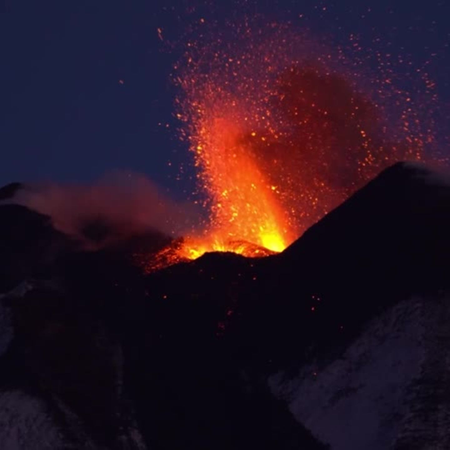 Video: Leuchtspektakel im Morgenrot