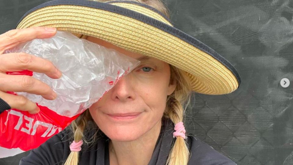 Vip News: Schauspielerin Michelle Pfeiffer holt sich beim Sport ein blaues Auge