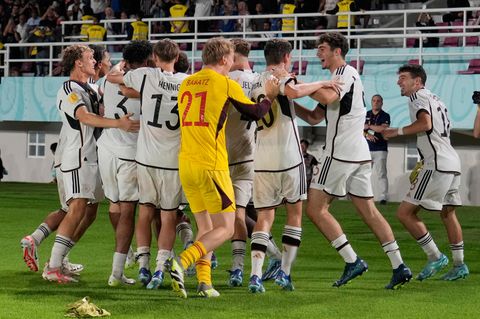 Das deutsche U17-Team feiert seine Weltmeisterschaft