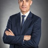 Manfred Bräunl Leiter Porsche Middle East and Africa FZE.jpeg