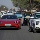 Mit dem Porsche Taycan von Mumbai nach Hyderabad