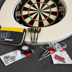 Geschenke für Dartspieler: Board, Darts, Tasche und Maßband