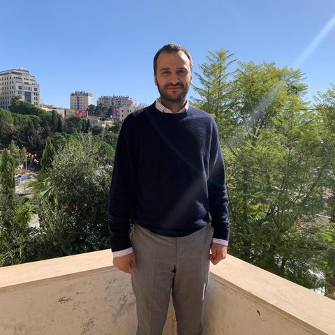 Samer Said auf der Terrasse des Awrad-Instituts in Ramallah im Westjordanland
