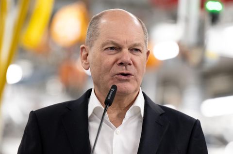 Halbzeit für den Bundeskanzler: Wie sieht Olaf Scholz' Zwischenzeugnis nach zwei Jahren Kanzlerschaft aus?