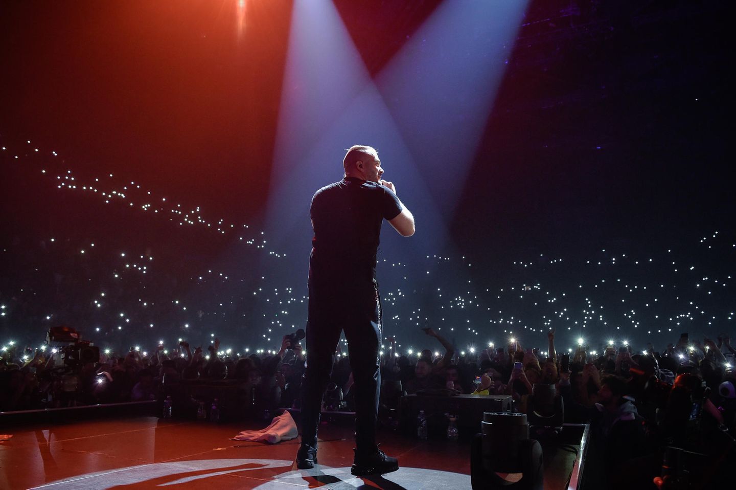 Jul performt in der AccorHotels Arena am 13 November 2019 in Paris, Frankreich. 
