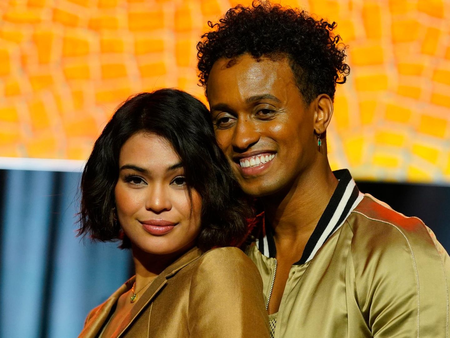 Mae Ann Jorolan und Benét Monteiro Die Titelrollen übernehmen Mae Ann Jorolan als "Meg" und Benét Monteiro als "Hercules".