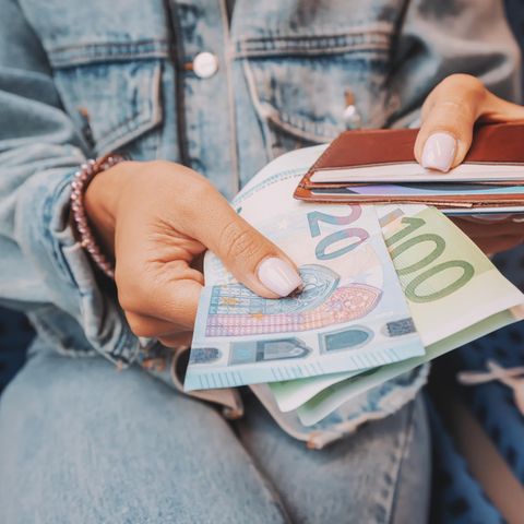 Die steuerliche Entlastung 2024 kann einige Hundert Euro ausmachen