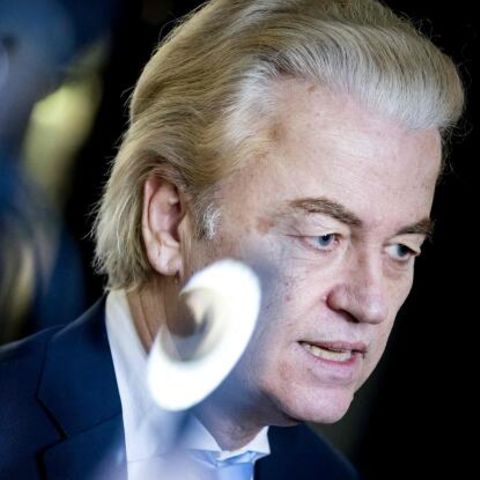 Rechtspopulist Geert Wilders versucht den unmöglichen Spagat: Einerseits will er seine Wähler zufriedenstellen, anderseits potenzielle Partner nicht abschrecken.