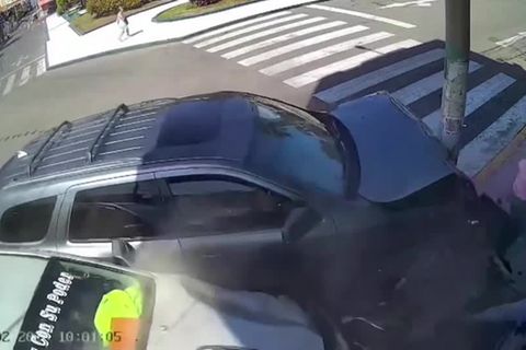 Video: Das war knapp: Spektakulärer Crash in Peru