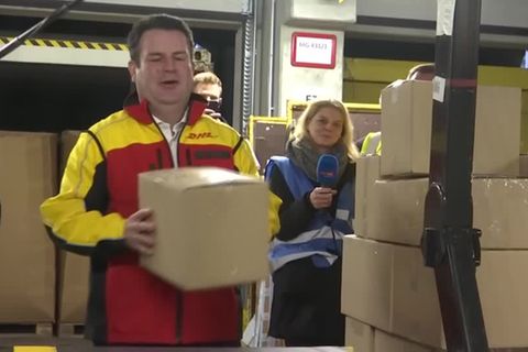 Video: Heil sichert Paketdienstleistern Unterstützung zu