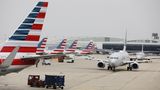 Im Jahr 1926 wurde die Fluggesellschaft American Airlines gegründet. Mit Frankfurt und München steuert die US-amerikanische Airline auch Airports in Deutschland regelmäßig an. Mit mehr als 800 Flugzeugen gilt die Airline als eine der größten weltweit
