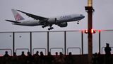 Der Name verwirrt im ersten Moment, denn China Airlines ist tatsächlich keine chinesische, sondern eine taiwanische Fluggesellschaft. 63 Passagierflugzeuge bringen jährlich rund 15 Millionen Menschen von A nach B