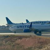 935 Flugzeuge – so groß ist die Flotte der US-amerikanischen Fluggesellschaft United Airlines. Damit zählt sie zu den größten der Welt. Und laut dem Ranking des Verbraucherportals, bei dem Faktoren wie Kundenzufriedenheit, Pünktlichkeit und der Umgang mit Beschwerden untersucht wurden, auch zu den beliebtesten in diesem Jahr