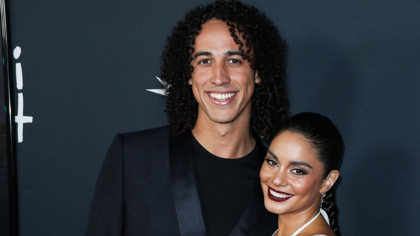 People of today: “Almost fell over”: Vanessa Hudgens secretly married her baseball star