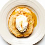 Pancakes mit Sahne und Ahornsirup schmecken nicht nur lecker, sondern erinnern Lisa Frischemeier an eine Vulva