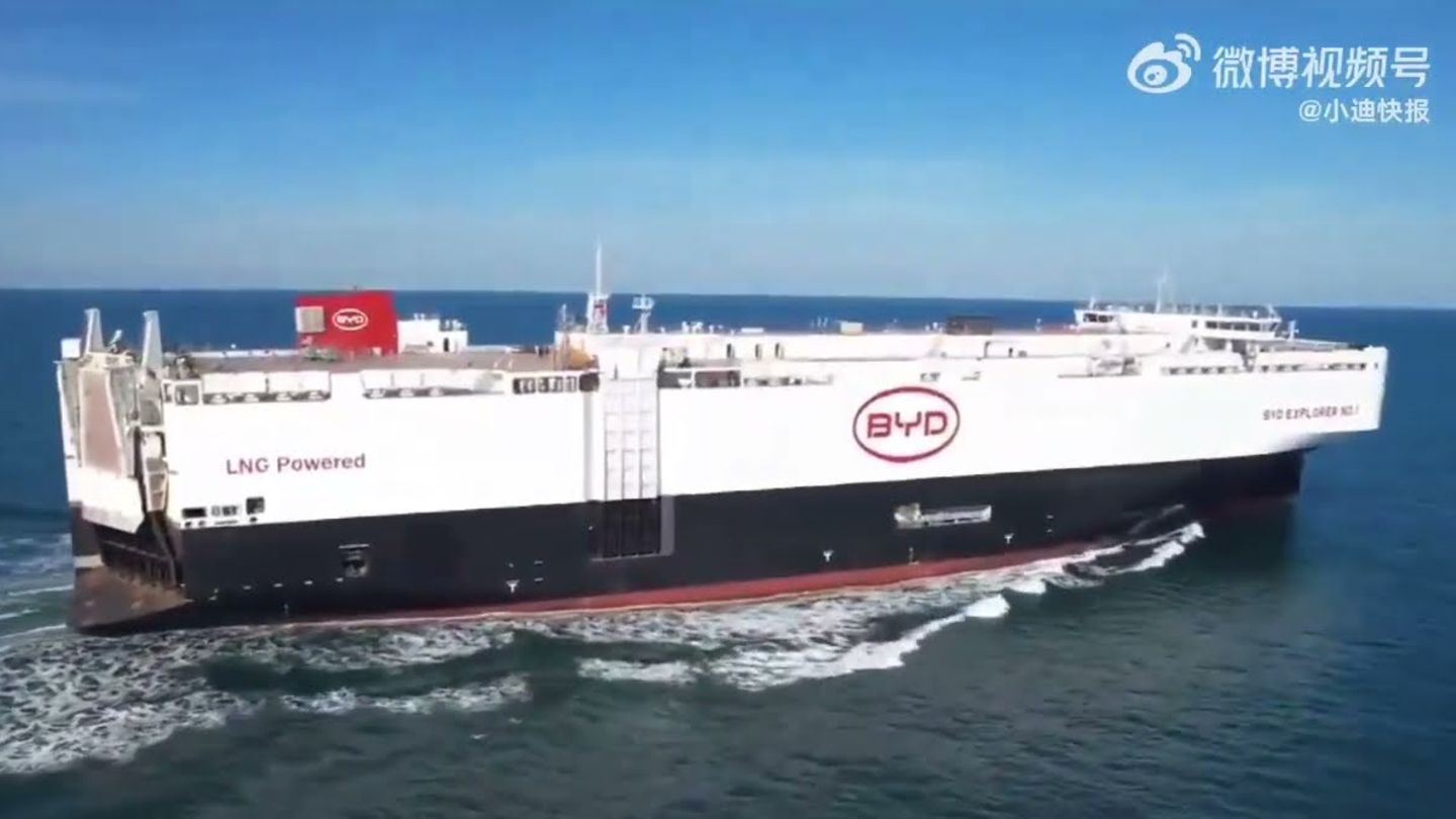 BYD Elektroauto Schiff
