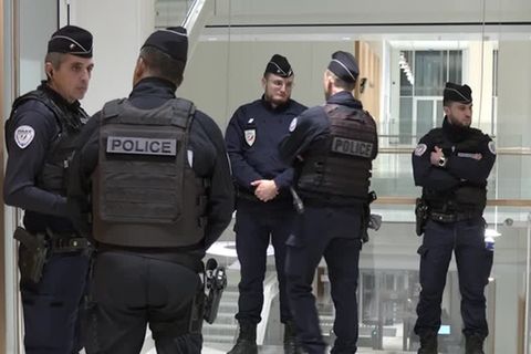 Bluttat in Paris: Sechs Teennager nach Mord an Lehrer Samuel Paty verurteilt