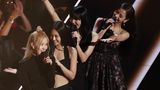 Wer an Girlbands denkt, dem kommen vielleicht als erstes Gruppen wie die "Spice Girls" in den Sinn. Doch die am häufigsten gesuchte weibliche Popgruppe ist die K-Pop-Kombo "Blackpink". Und auch das männliches Pendant kommt aus Korea. Die meistgesuchte Boyband sind nicht etwa die "Backstreet Boys" oder "'NSYNC", sonder die Gruppe "BTS". 