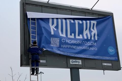 Video: Opposition in Russland nutzt getarnte Wahlplakate
