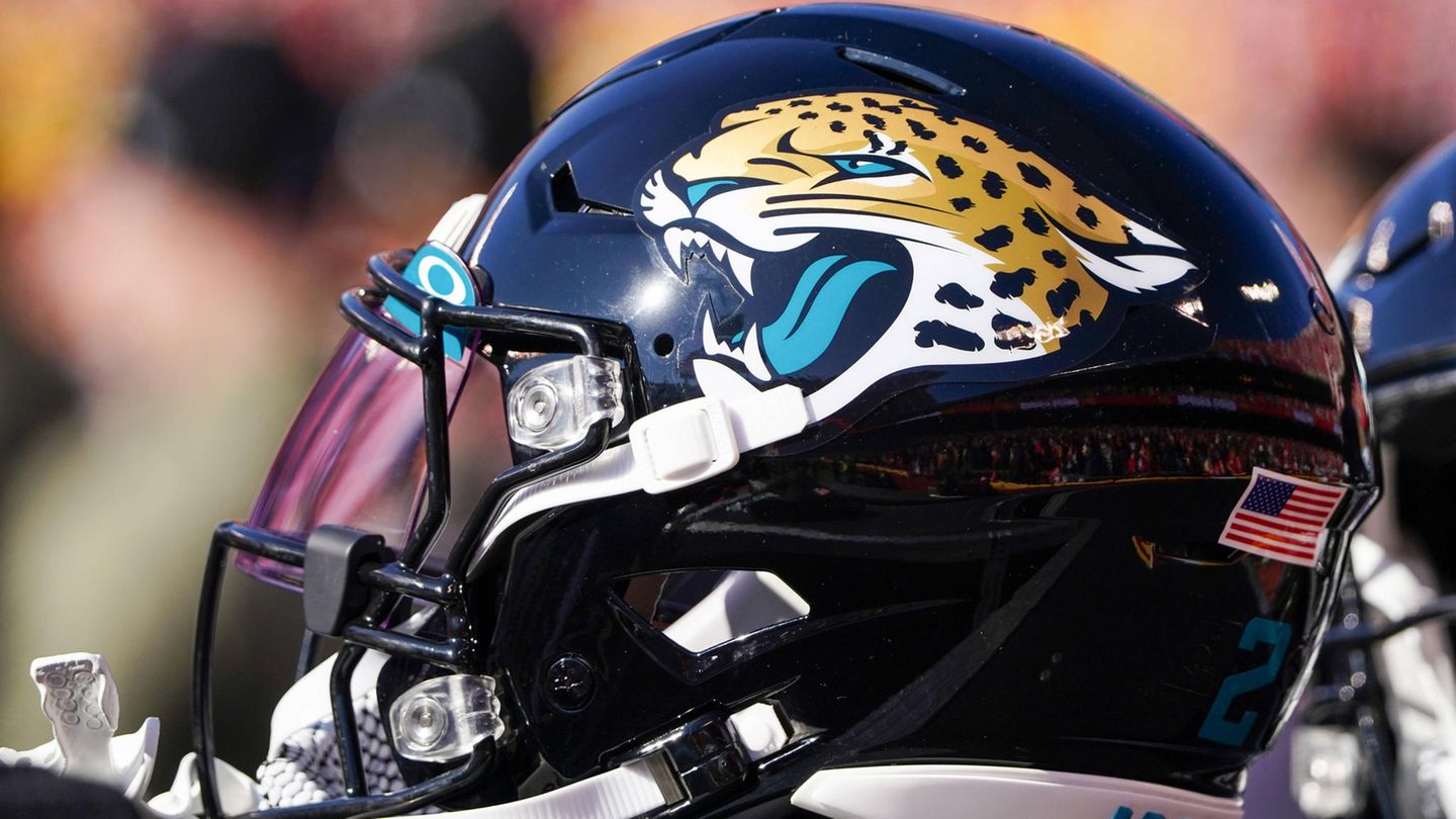 Ein Helm der Jacksonville Jaguars