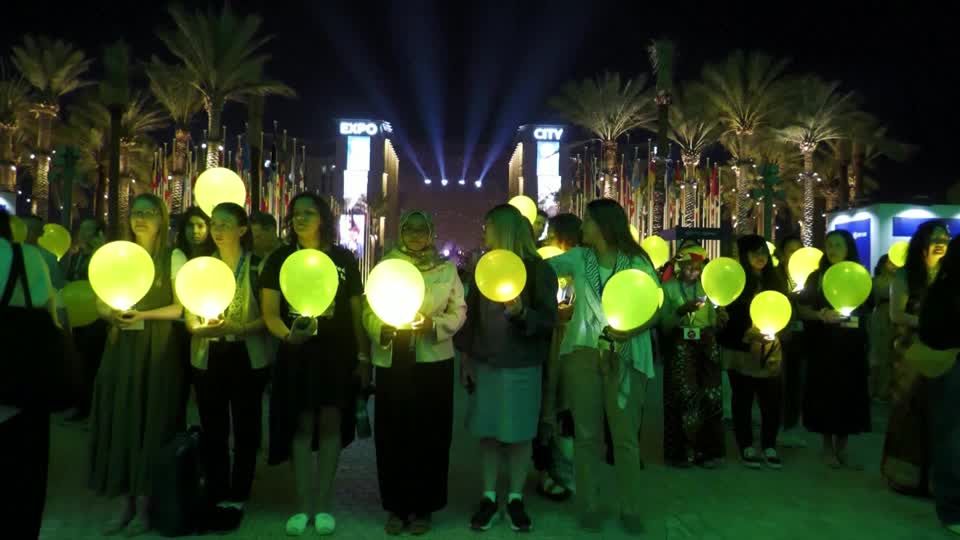 Video: COP28: Ballons sollen zur Eile mahnen Video: COP28: Ballons sollen zur Eile mahnen