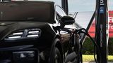 Porsche Macan E 2024
